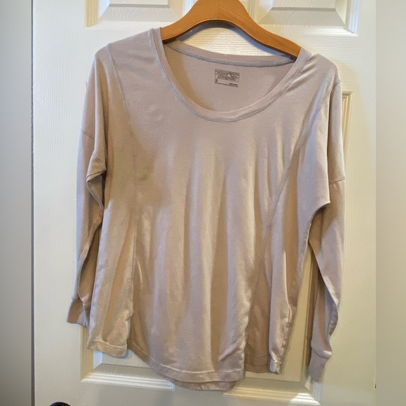 Patagonia layer shirt - Picture 2 of 12